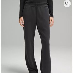 Lululemon Softstreme High-Rise Pant Regular